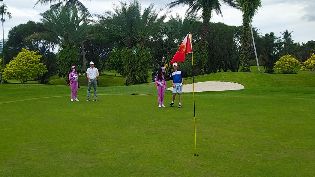 2 rounds bogor golf travel package