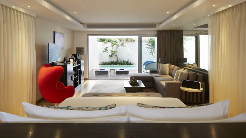 Deluxe Suite Plunge Pool