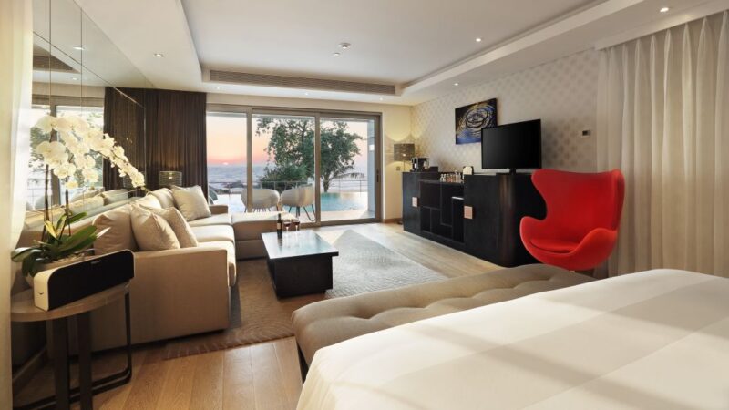 Premium Suite Pool Access