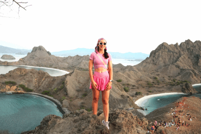 enjoy the wonder of landscape view in Padar island